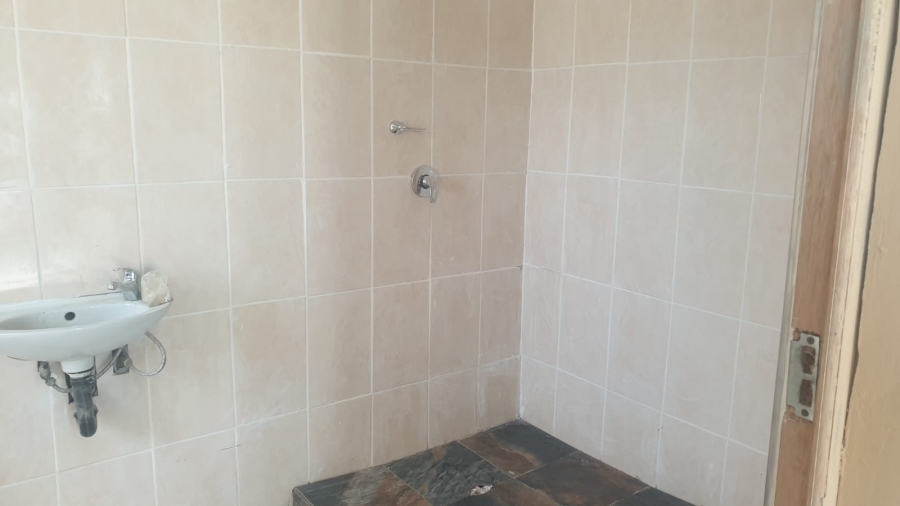 To Let 3 Bedroom Property for Rent in Haven Hills Eastern Cape